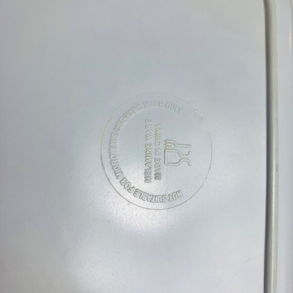 Toddler Set Of 2 Childrens Melamine Dinner Plates 4 Compartment Frog Bugs VTG - Picture 5 of 10